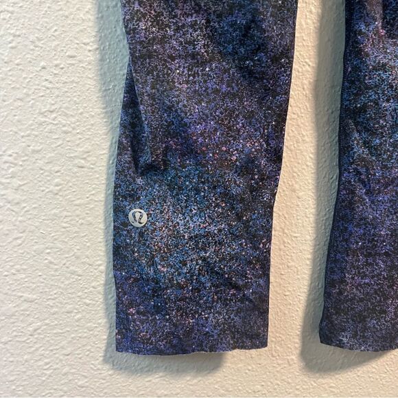 Lululemon Fast and Free High-Rise 19” Crop Nulux
Polar Lights Blue Multi - Picture 10 of 13